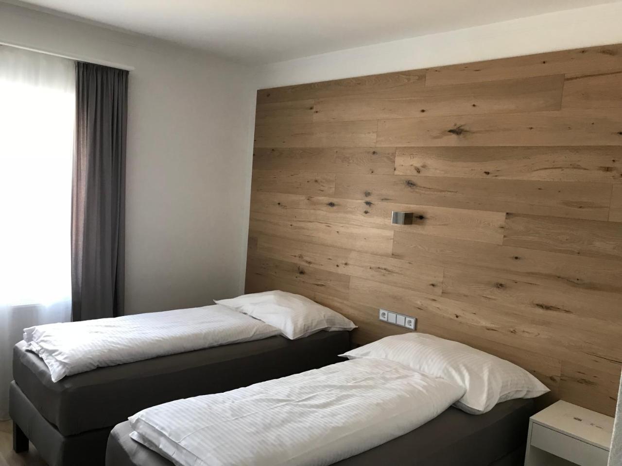 Gasthof "Zur Kanne" Markt Sankt Florian Ngoại thất bức ảnh